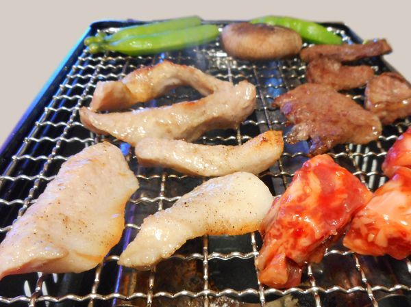 画像3: 【季節限定/焼肉】豚トロ 焼肉用 100g (3)
