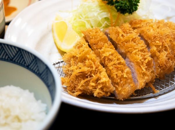 画像3: 北海道留寿都村産 ルスツポーク ロース カツ用 600g(1枚120g×5枚) (3)